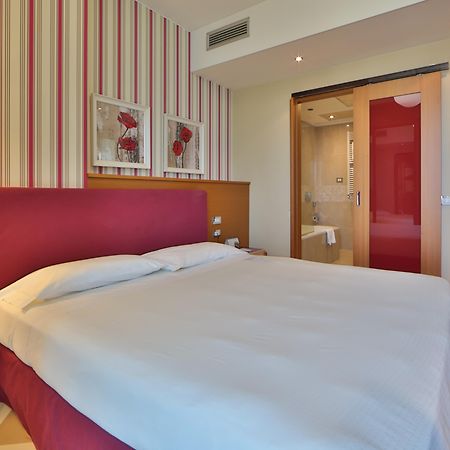 Una Hotels The One Milano Hotel & Residence San Donato Milanese Zewnętrze zdjęcie