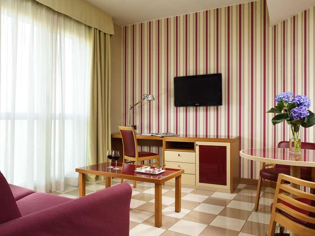 Una Hotels The One Milano Hotel & Residence San Donato Milanese Pokój zdjęcie